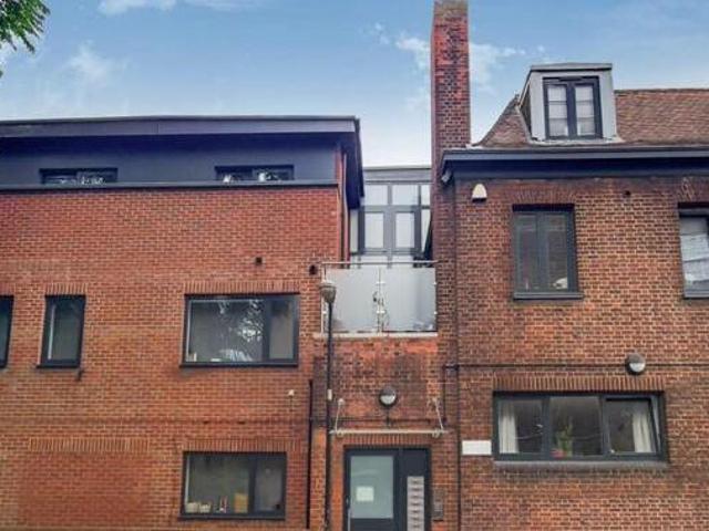 House for rent in Lyons, Greater London