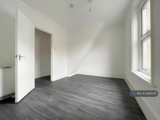 Flat for rent in Southsea, City Of Portsmouth