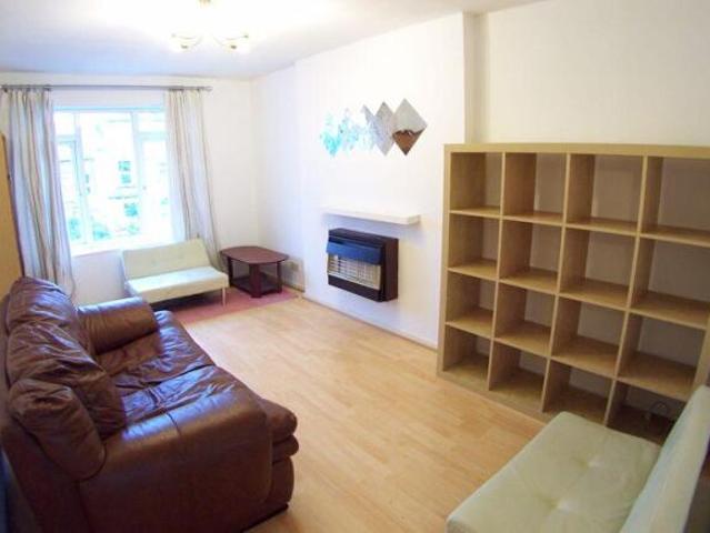 Flat for rent in Pudsey, West Yorkshire