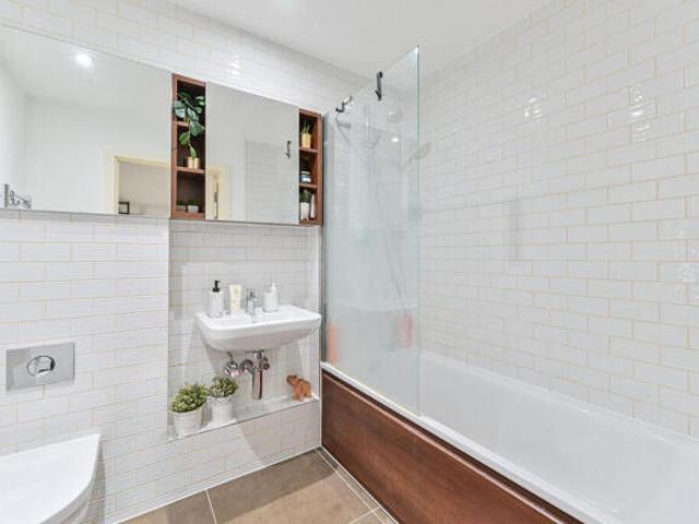 Flat for rent in Woolwich, Greater London