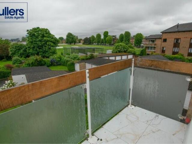 Flat for rent in Cat Hill