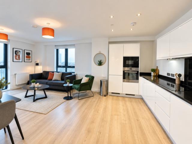 Flat for rent in Cat Hill