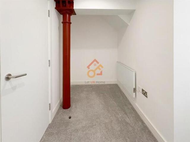 Flat for rent in West Midlands