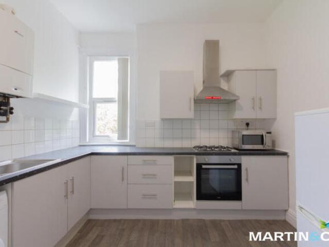 Flat for rent in Wake Green, West Midlands