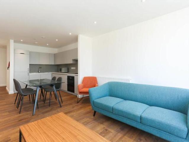 Flat for rent in Cat Hill