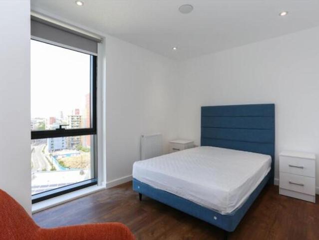 Flat for rent in Cat Hill
