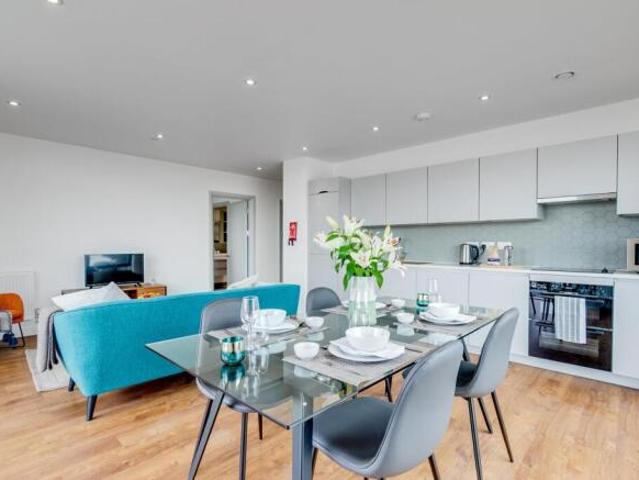 Flat for rent in Cat Hill