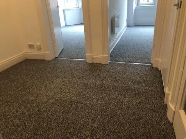 Flat for rent in Shawmoss, Shawlands