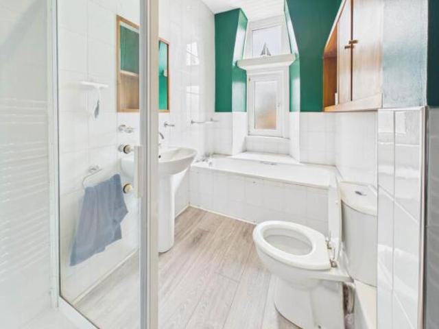 Flat for rent in Rutherglen, Scotland