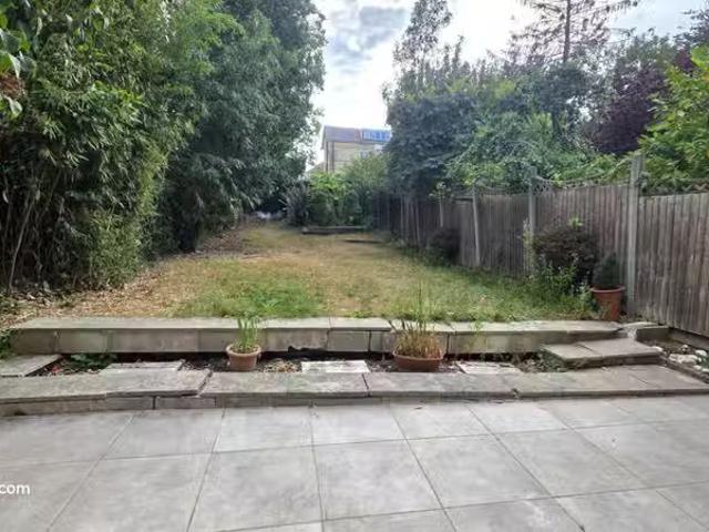House for rent in Arkley, Greater London