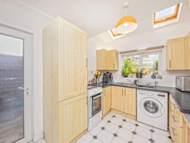 Flat for rent in Twickenham, Greater London