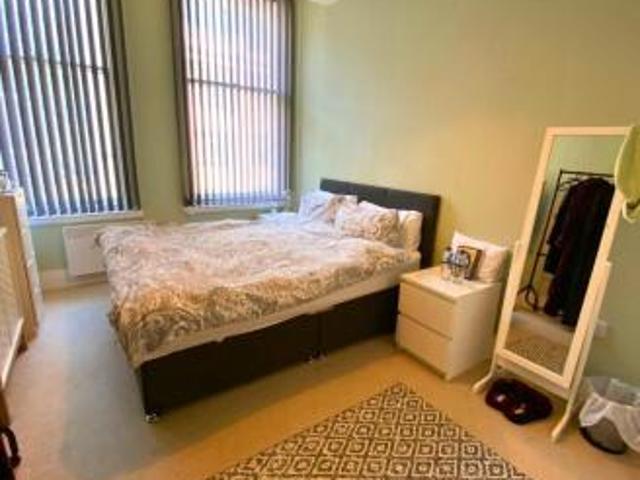 Flat for rent in City Centre, Calderstones