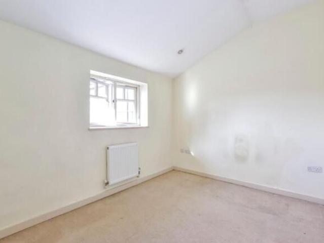 Flat for rent in North Watford, Hertfordshire