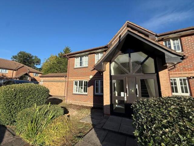 Flat for rent in Enfield, Greater London