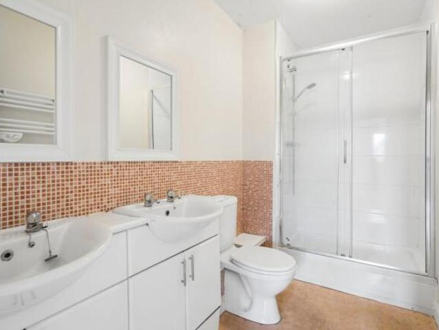 Flat for rent in Bushey, Hertsmere