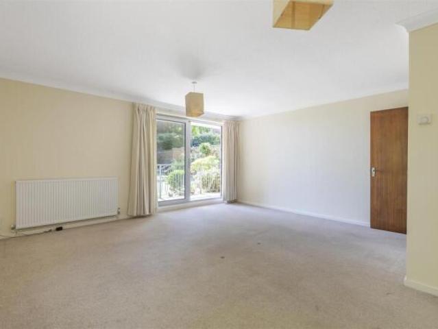 Flat for rent in Guildford Park, Westborough