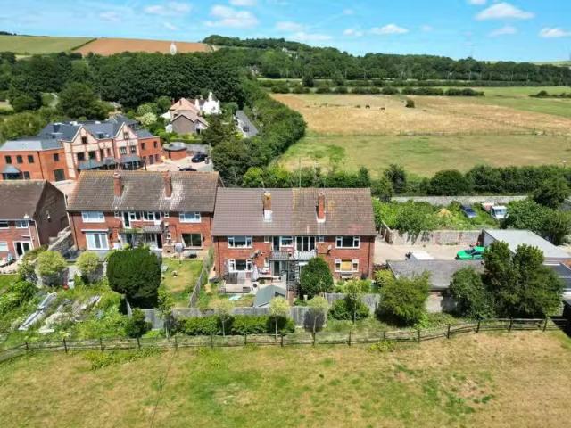 House for rent in Fishersgate, West Sussex