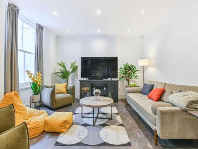 Flat for rent in Notting Hill, Greater London