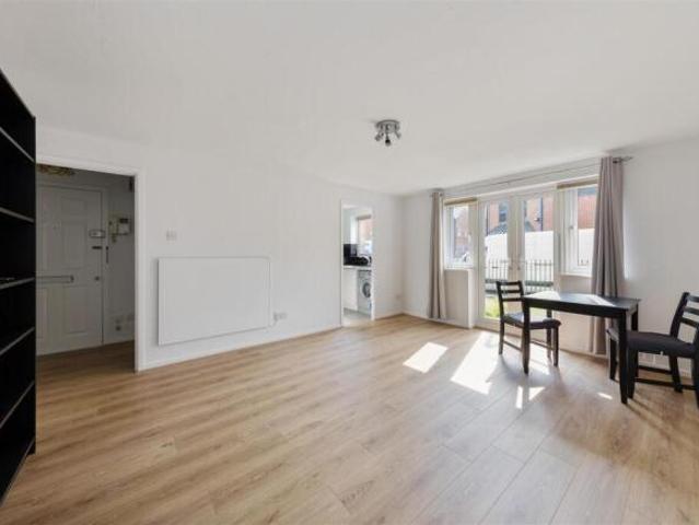 Flat for rent in Walthamstow, Greater London