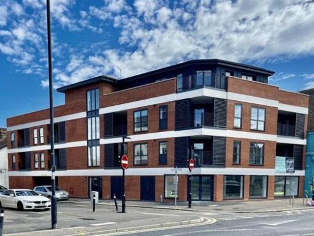 House for rent in Lyons, Greater London