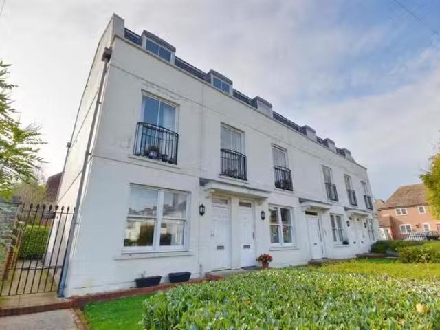 House for rent in St. Dunstan's, The Bridge