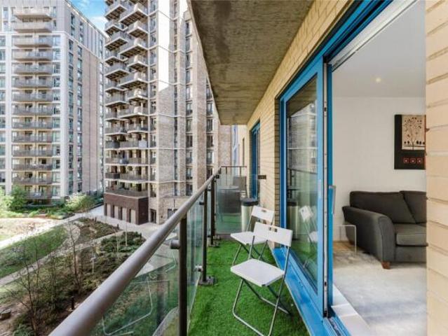 Flat for rent in Cat Hill