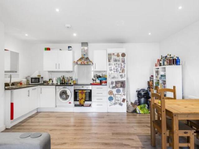 Flat for rent in Crystal Palace, Greater London