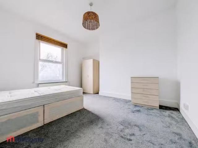 House for rent in Snaresbrook, Greater London