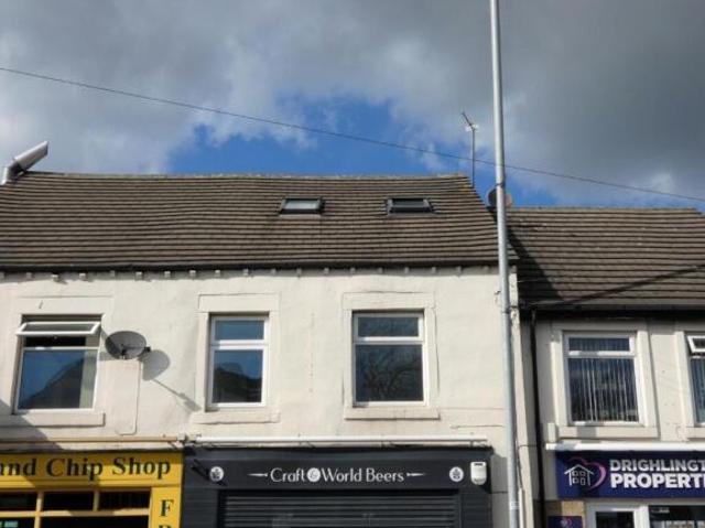 Flat for rent in Drighlington, Leeds