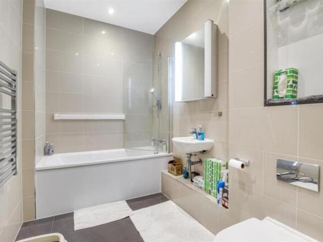 Flat for rent in Woolwich, Greater London