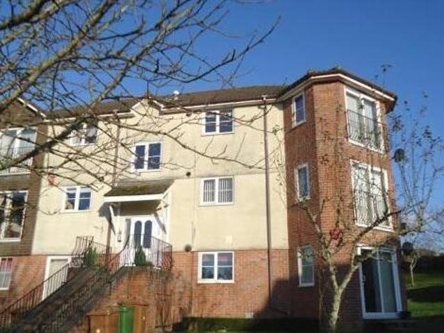 House for rent in Follaton, Strode
