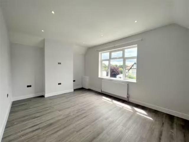 House for rent in Bickley, Widmore
