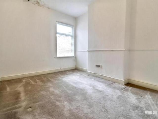 Flat for rent in Warrington
