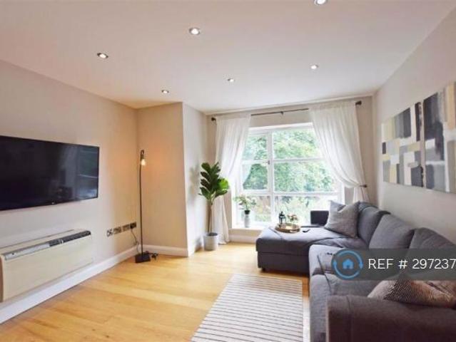 Flat for rent in Georgia, Greater Manchester