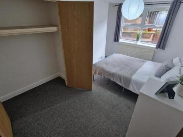 Flat for rent in Georgia, Greater Manchester