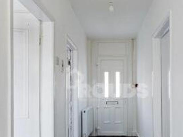 House for rent in Fallings Park, Park Village