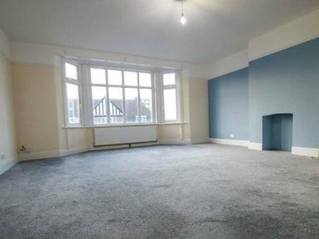 House for rent in Surrey
