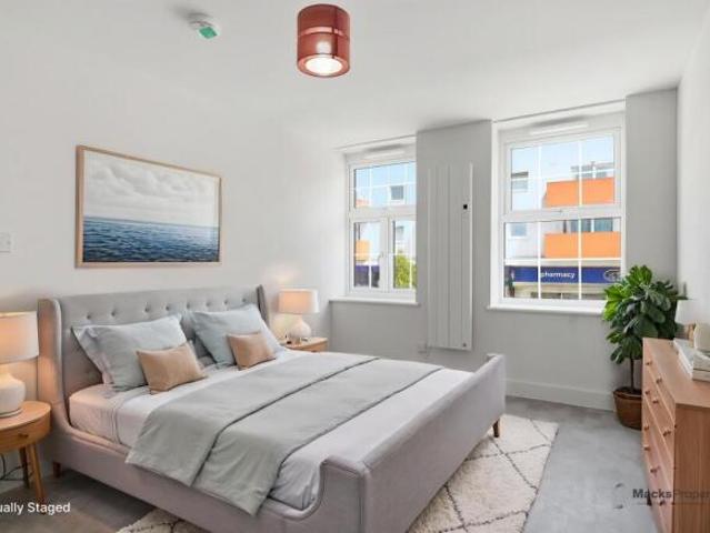Flat for rent in Wanstead, Greater London