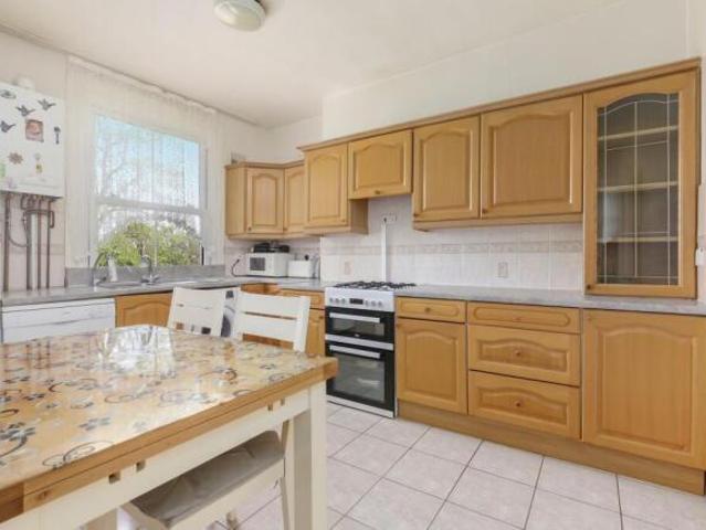 Flat for rent in Cat Hill