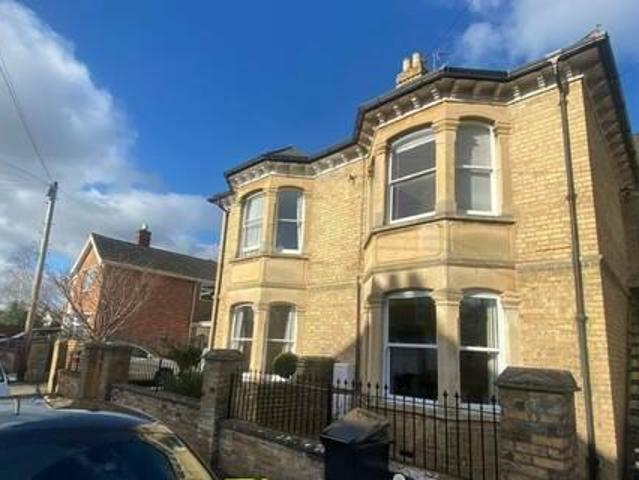 House for rent in Lyons, Greater London