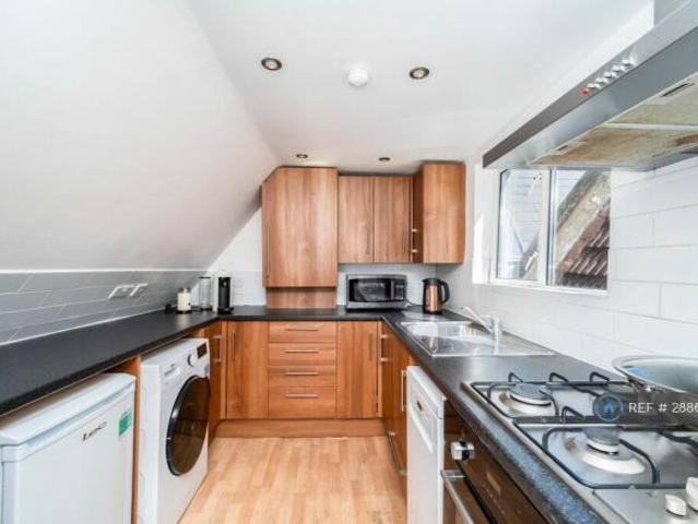 Flat for rent in Cat Hill