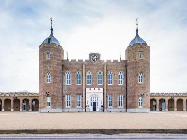 House for rent in Lyons, Greater London