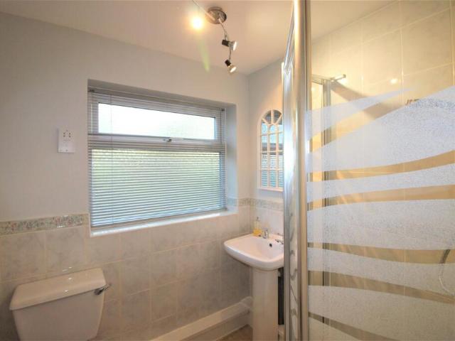 Flat for rent in Aston cum Aughton, Swallownest