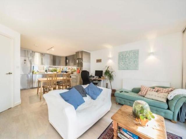 Flat for rent in Wimbledon, Greater London