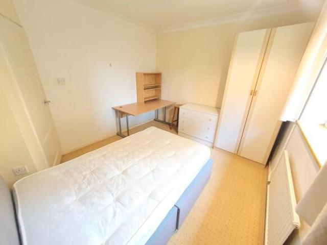 Flat for rent in Earlham Rise, East Bank