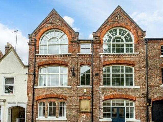 House for rent in High Field, York