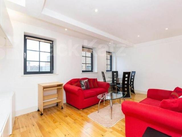 Flat for rent in Camden Town, Greater London
