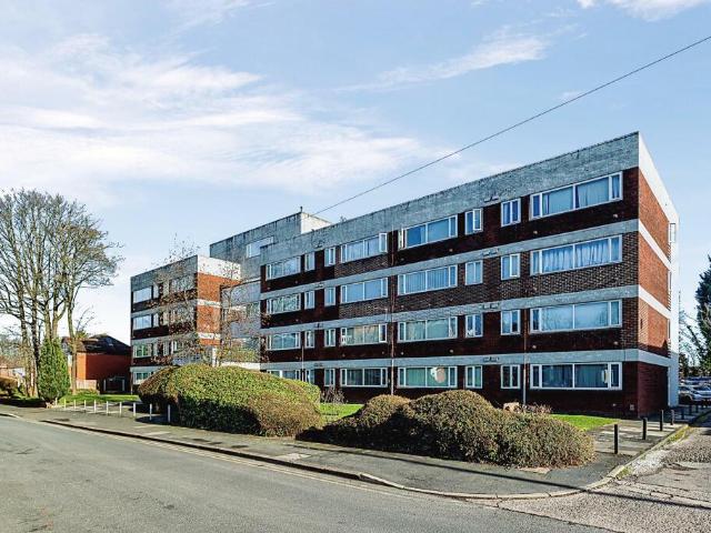 Flat for sale in Georgia, Greater Manchester