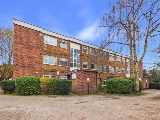 Flat for sale in Haddon, East Midlands