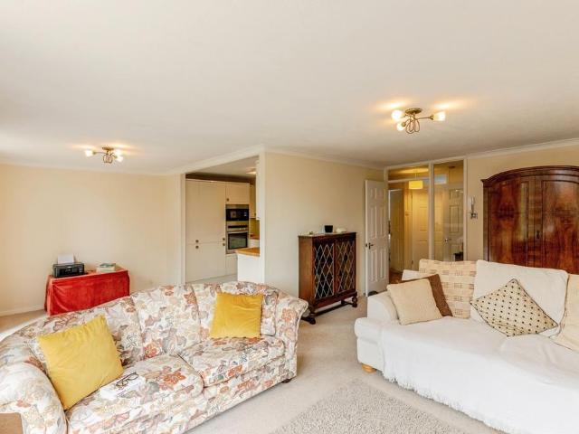 Flat for sale in Long Ashton, North Somerset